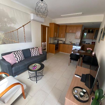 2 Bedroom Apartment, Zygos Centre Block D - By Imh Travel & Tours Πάφος Εξωτερικό φωτογραφία