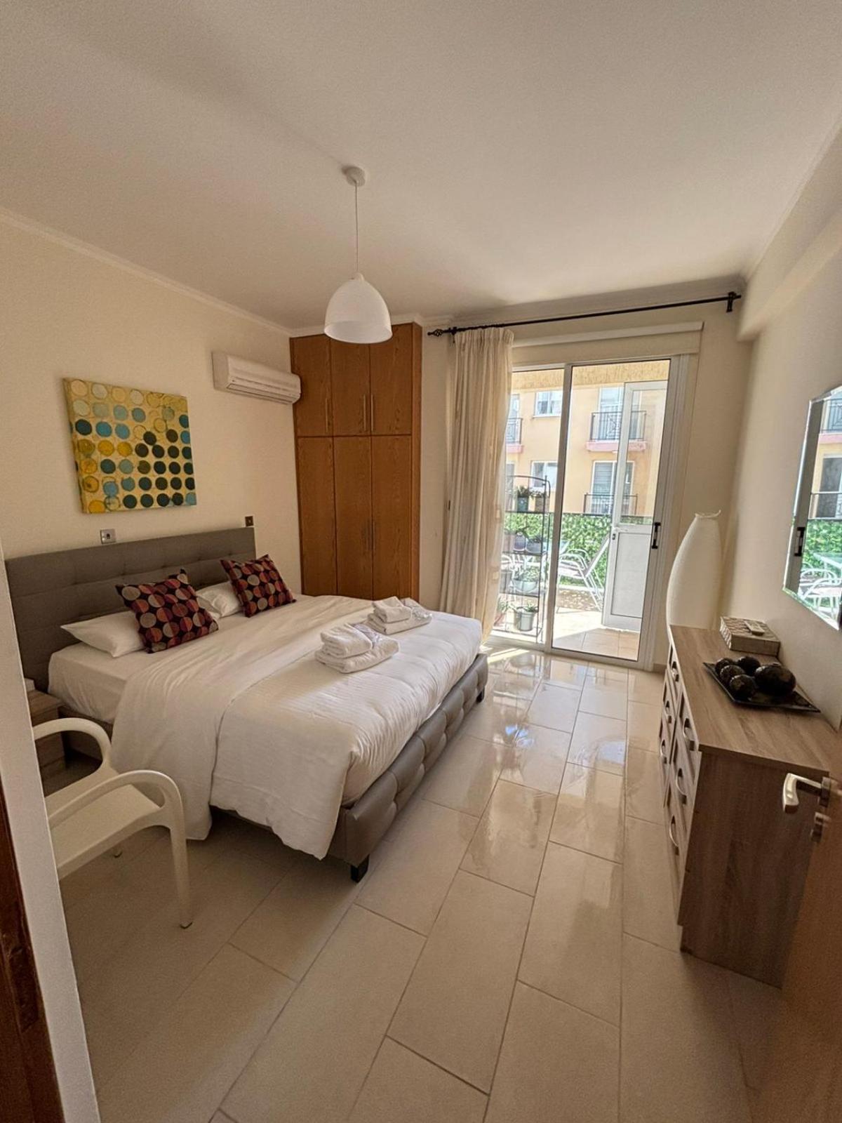 2 Bedroom Apartment, Zygos Centre Block D - By Imh Travel & Tours Πάφος Εξωτερικό φωτογραφία
